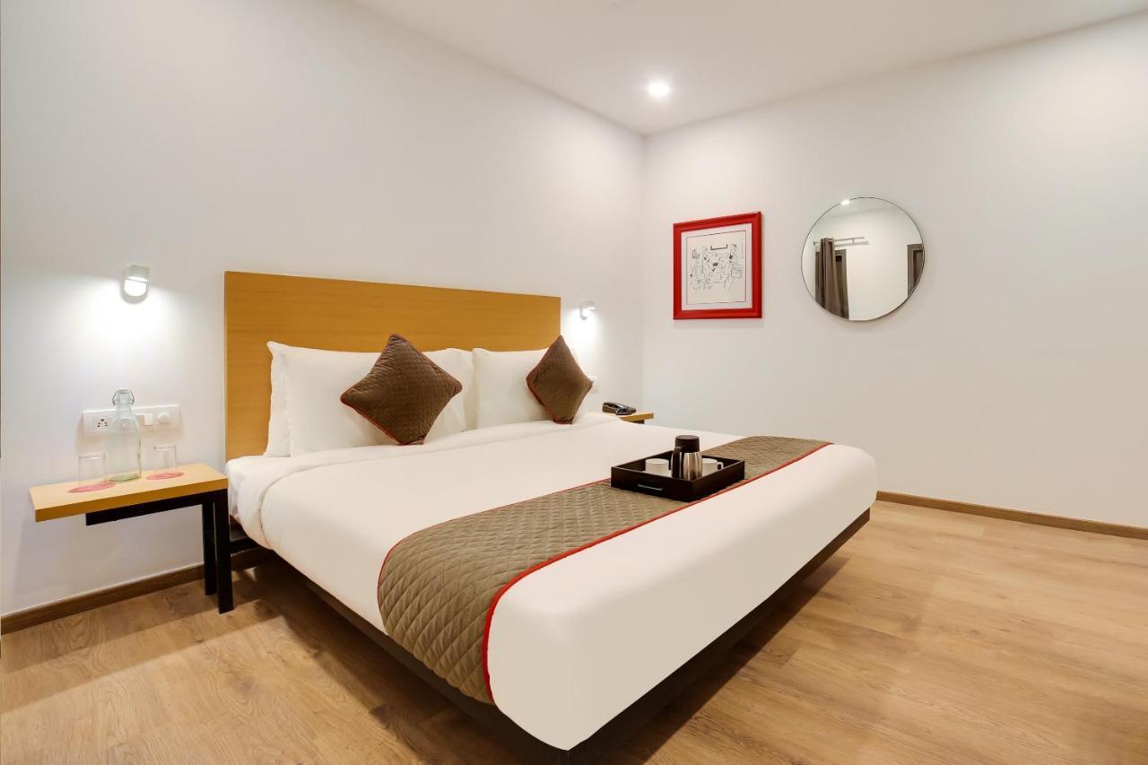 Oyo Townhouse 019 Anand Vihar Hotell New Delhi Eksteriør bilde
