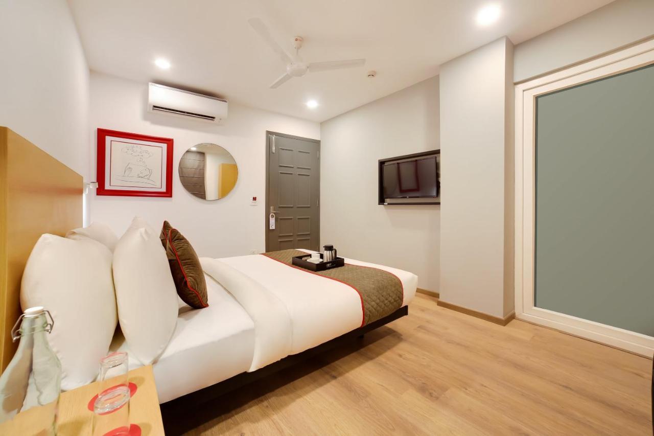 Oyo Townhouse 019 Anand Vihar Hotell New Delhi Eksteriør bilde