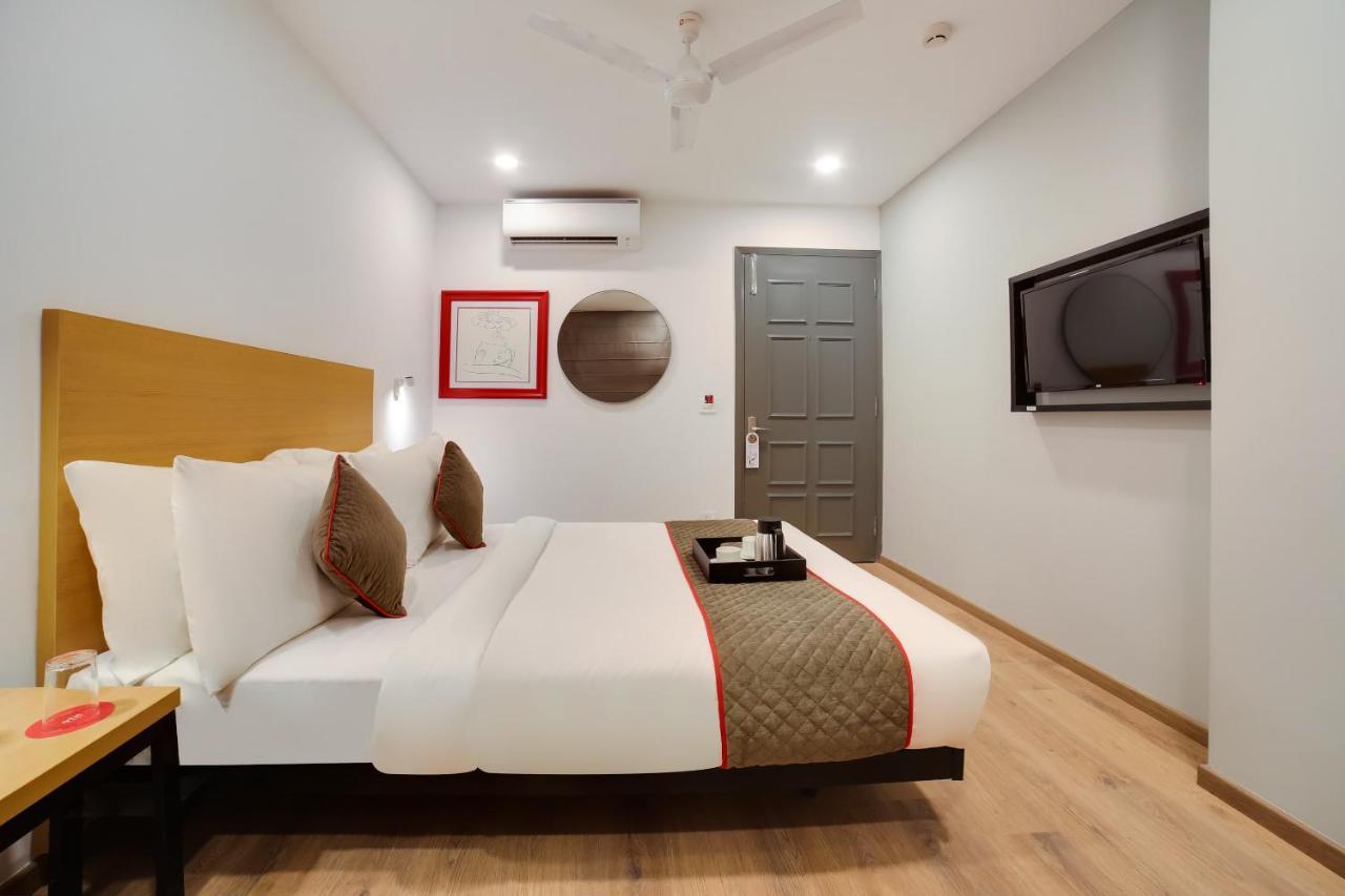 Oyo Townhouse 019 Anand Vihar Hotell New Delhi Eksteriør bilde