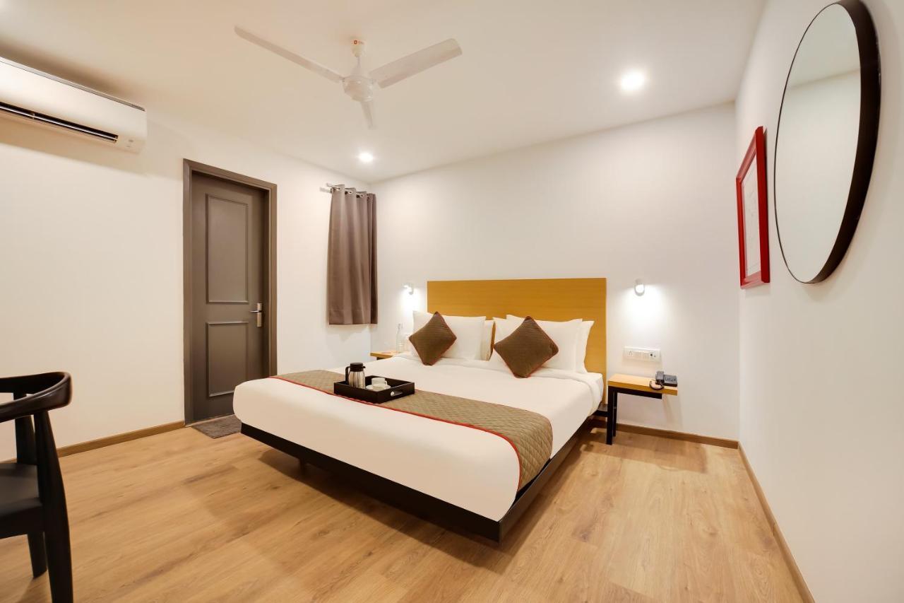 Oyo Townhouse 019 Anand Vihar Hotell New Delhi Eksteriør bilde